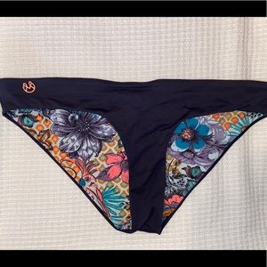 Charcoal Reversible Maaji bikini bottoms size L